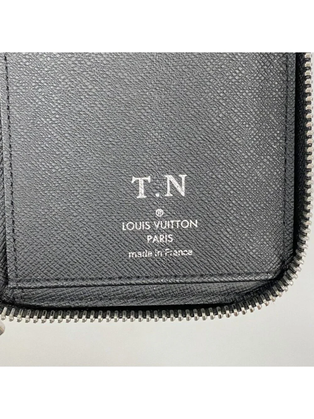 Louis Vuitton Wallet Epi Zippy Vertical Noir